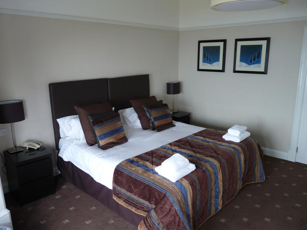 The Spinnaker Hotel Gourock Zimmer foto